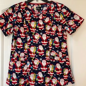 NWOT Peaches Sport Christmas Santa Glitter Sparkle Scrub Top Small